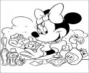 Printable minnie putting perfume on disney a12f coloring pages