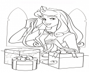 Printable princess aurora loves christmas coloring pages
